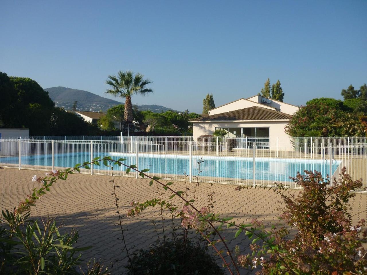 Appartamento Les Jardins Du Golf - Mandelieu Esterno foto
